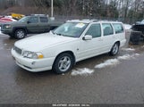 VOLVO V70 YV1LW55A8X2611655 снимка