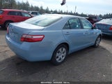 TOYOTA CAMRY LE 4T1BE46K67U565278 снимка