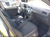 VOLKSWAGEN TIGUAN 2.0T WOLFSBURG EDITION 3VVTB7AX2RM230811 снимка