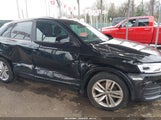 AUDI Q3 2.0T PREMIUM WA1ECCFS4HR006201 снимка