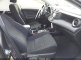 TOYOTA RAV4 XLE JTMRFREV8HJ711322 снимка