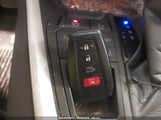 TOYOTA RAV4 XLE 2T3P1RFV6PW345106 photo