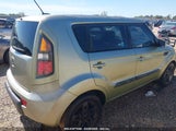 KIA SOUL + KNDJT2A22B7298147 fotografie