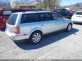 VOLKSWAGEN PASSAT GLS WVWDD63B25E110788 снимка