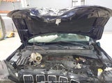JEEP COMPASS LATITUDE 4X4 3C4NJDBB1JT399045 снимка