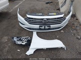 VOLKSWAGEN JETTA 1.4T R-LINE/1.4T S/1.4T SE 3VWC57BUXKM085255 снимка