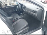 VOLKSWAGEN JETTA 1.4T R-LINE/1.4T S/1.4T SE 3VWC57BUXKM085255 fotografie
