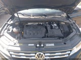 VOLKSWAGEN TIGUAN 2.0T SE/2.0T SEL/2.0T SEL R-LINE/2.0T SEL R-LINE BLACK 3VV3B7AX2KM147806 photo