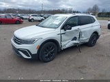 VOLKSWAGEN TIGUAN 2.0T SE 3VV3B7AX0NM168531 photo