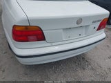 BMW 528IA WBADM6334XBY24030 снимка