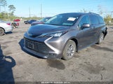 TOYOTA SIENNA LE 5TDKRKEC9MS040481 снимка