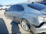 TOYOTA CAMRY XLE 4T1B11HK8JU135962 снимка