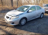 TOYOTA COROLLA LE 2T1BU4EE1AC385939 снимка