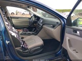 HYUNDAI SONATA SE 5NPE24AF0FH133010 снимка