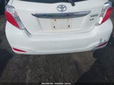 TOYOTA YARIS LE JTDKTUD32CD522007 снимка