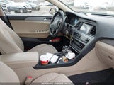 HYUNDAI SONATA SE 5NPE24AF2HH490904 снимка