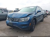 VOLKSWAGEN TIGUAN 2.0T SE/2.0T SE R-LINE BLACK/2.0T SEL 3VV3B7AX7LM057732 photo