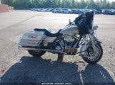 HARLEY-DAVIDSON FLHTCU 1HD1FC4179Y676630 снимка