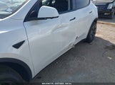TESLA MODEL Y LONG RANGE DUAL MOTOR ALL-WHEEL DRIVE 7SAYGDED7SA373784 photo