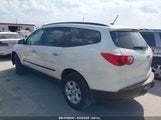 CHEVROLET TRAVERSE LS 1GNKRFED5CJ381475 снимка