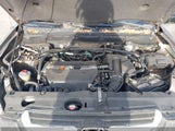 HONDA CR-V LX SHSRD68463U106134 снимка