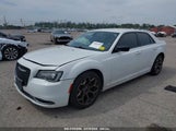 CHRYSLER 300 TOURING 2C3CCAAG3JH249819 снимка