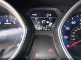 HYUNDAI ELANTRA SE 5NPDH4AE5FH568056 снимка