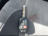TOYOTA COROLLA LE 2T1BURHE6HC775163 снимка