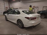 TOYOTA CAMRY XLE HYBRID 4T1F31AK6NU580051 снимка
