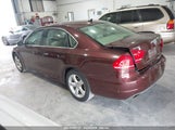 VOLKSWAGEN PASSAT 1.8T SE 1VWBS7A39EC070670 снимка