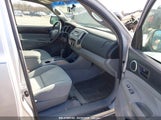 TOYOTA TACOMA 5TETX22N27Z455679 photo