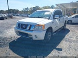 NISSAN TITAN SV 1N6BA0ED0BN322450 снимка