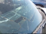 LINCOLN TOWN CAR SIGNATURE 1LNBM82F0JY831820 photo