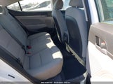 HYUNDAI ELANTRA SE 5NPD84LF4HH026584 снимка