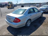 MERCEDES-BENZ E 320 WDBUF65J15A669561 снимка