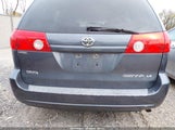 TOYOTA SIENNA LE 5TDZA23C06S403455 снимка