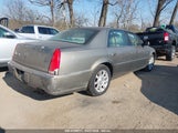 CADILLAC DTS STANDARD 1G6KA5EY6AU118178 снимка