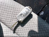 Volkswagen Passat 2.5L S 1VWAP7A33CC010247 снимка