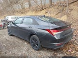 HYUNDAI ELANTRA SEL 5NPLS4AG2NH078865 photo
