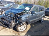 KIA SOUL + KNDJT2A20B7240358 снимка