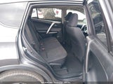 Toyota Rav4 Xle JTMRFREV7JJ177574 снимка