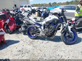 YAMAHA FZ07 C JYARM06Y8GA002393 fotografie