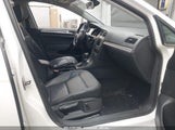 VOLKSWAGEN GOLF SPORTWAGEN TSI SE 4-DOOR 3VWC17AU3GM519925 снимка
