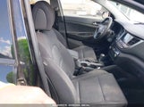 HYUNDAI TUCSON SEL KM8J33A46JU691863 снимка