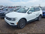 VOLKSWAGEN TIGUAN 2.0T SE/2.0T SEL/2.0T SEL R-LINE/2.0T SEL R-LINE BLACK 3VV2B7AX7KM125053 снимка