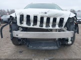 JEEP CHEROKEE LATITUDE PLUS 4X4 1C4PJMLBXJD598592 снимка