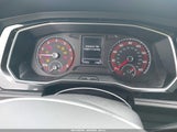 VOLKSWAGEN JETTA 1.4T R-LINE/1.4T S/1.4T SE 3VWC57BU0KM098483 fotografie