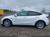 Tesla Model Y Awd/Long Range Dual Motor All-Wheel Drive 7SAYGAEE2PF915374 fotografie