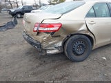 TOYOTA CAMRY LE 4T4BF3EK2AR007966 снимка
