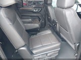 CHEVROLET SUBURBAN 4WD HIGH COUNTRY 1GNSKGKL5PR148645 fotografie